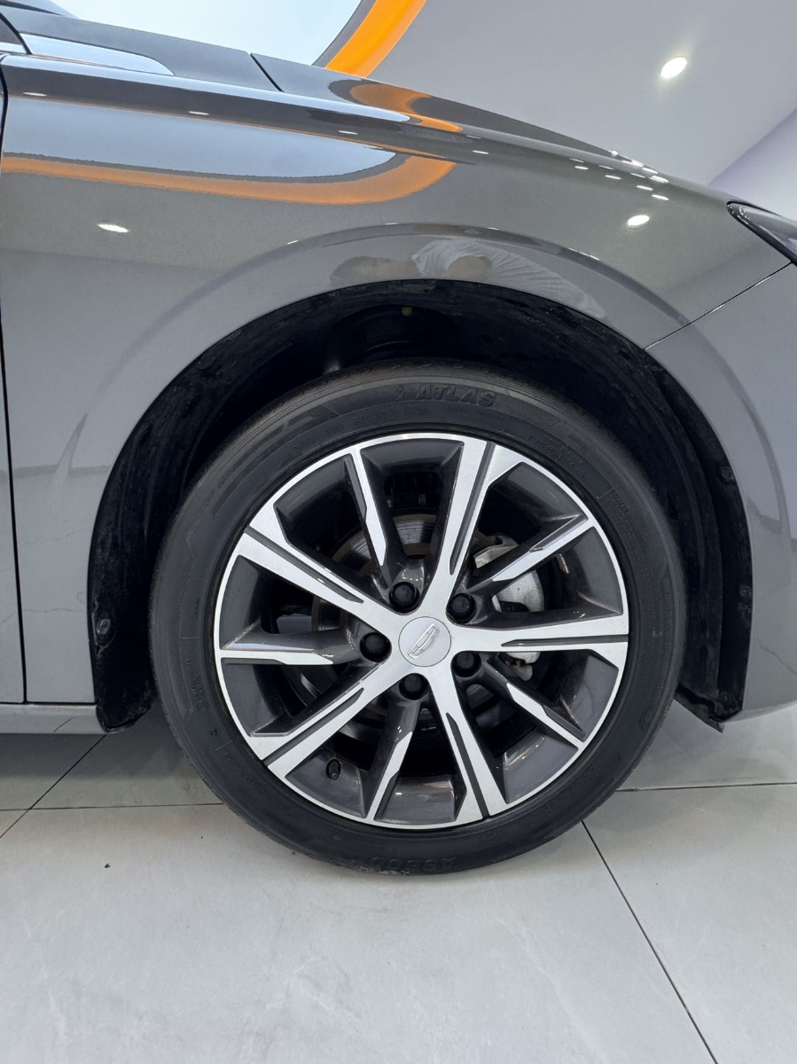 GEELY Emgrand 2022 car image #12