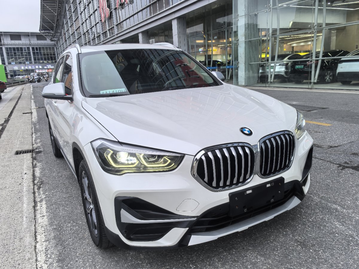 BMW X1 2023 #2 BMW X1 2023 car image #2