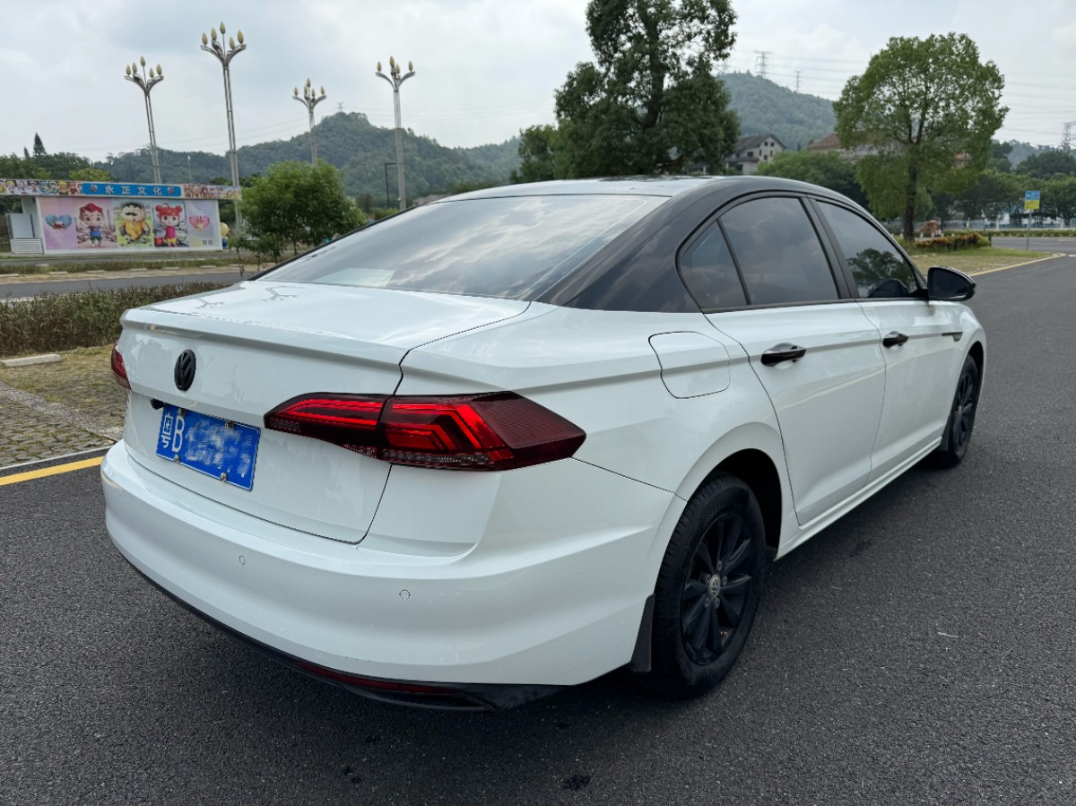 Volkswagen Bora 2020 car image #4