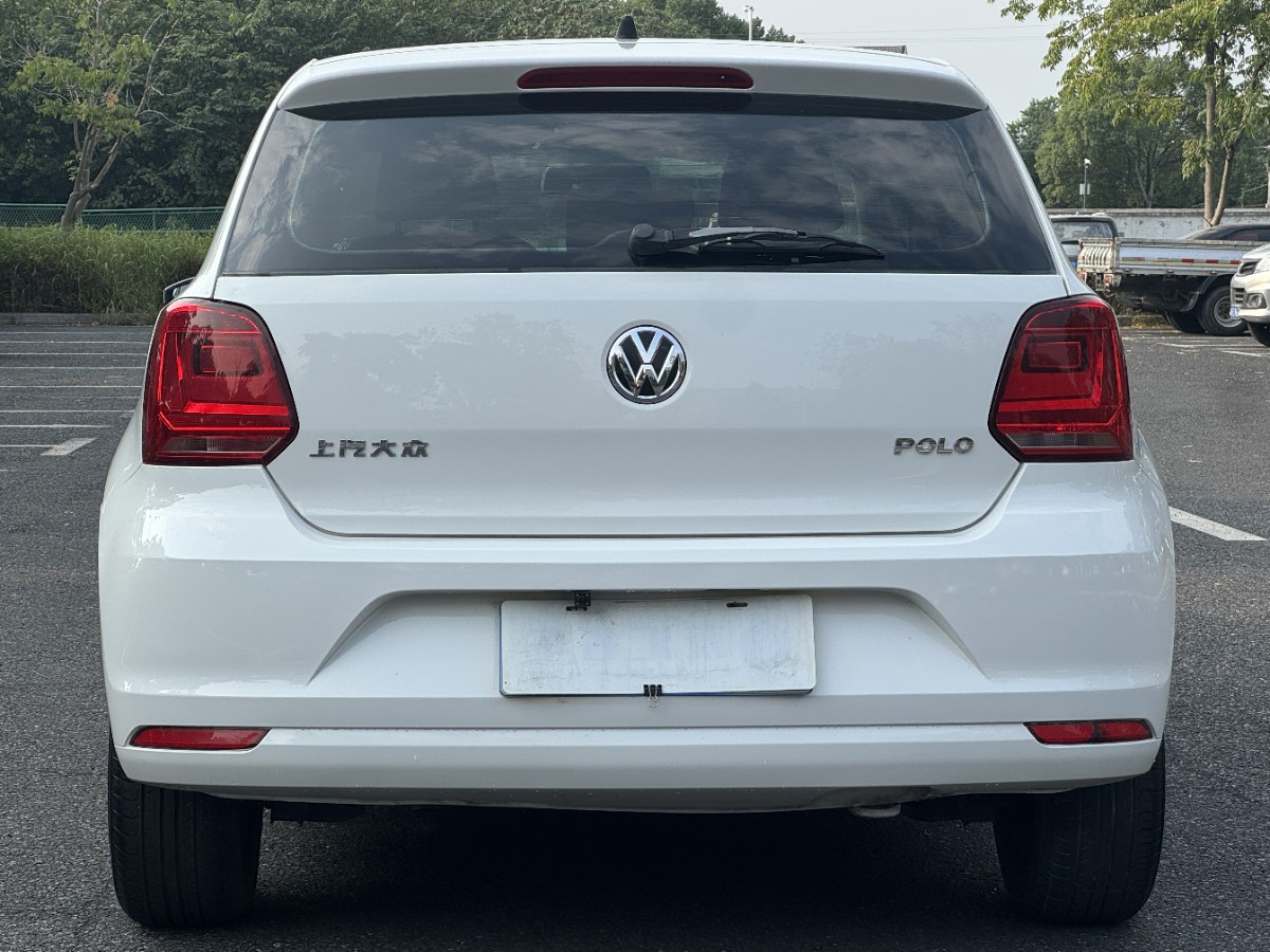 Volkswagen Polo 2018 car image #6