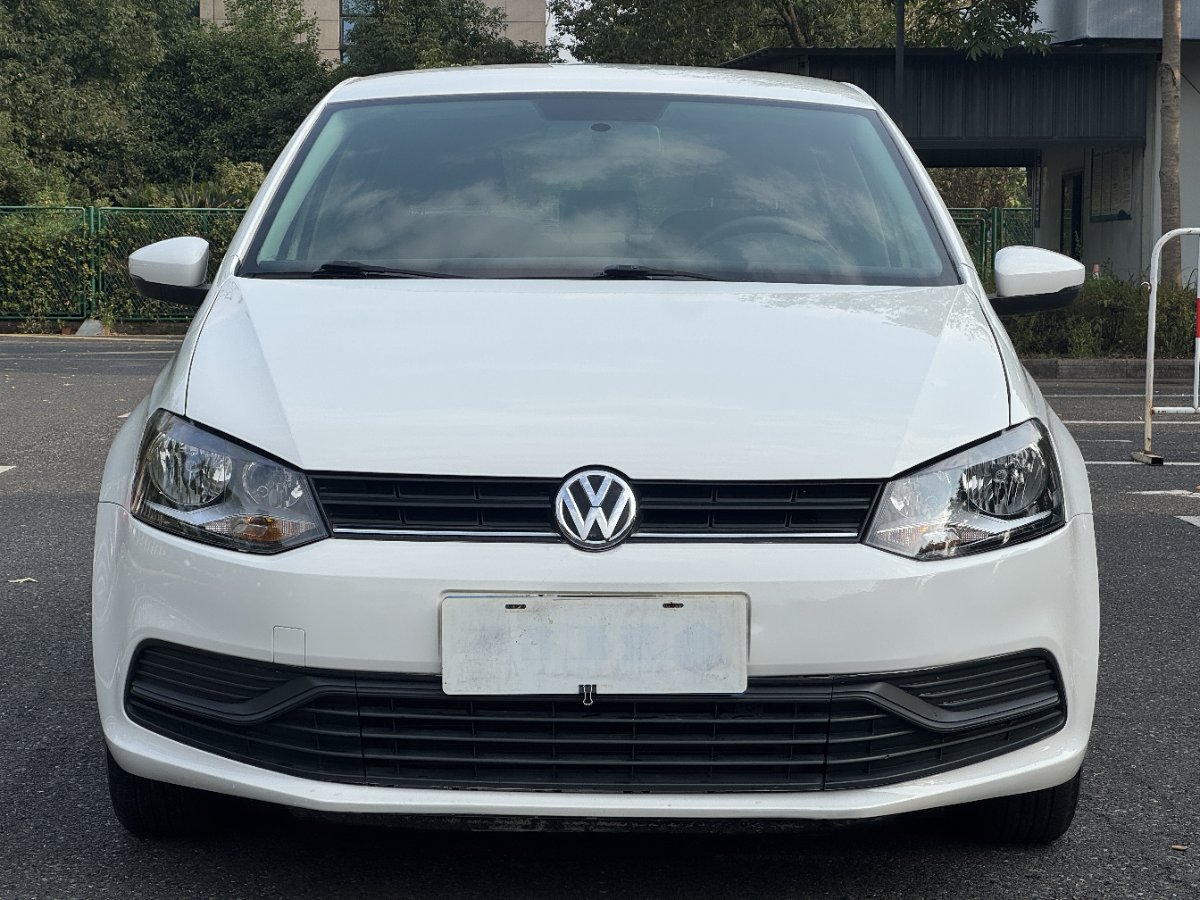 Volkswagen Polo 2018 car image #4
