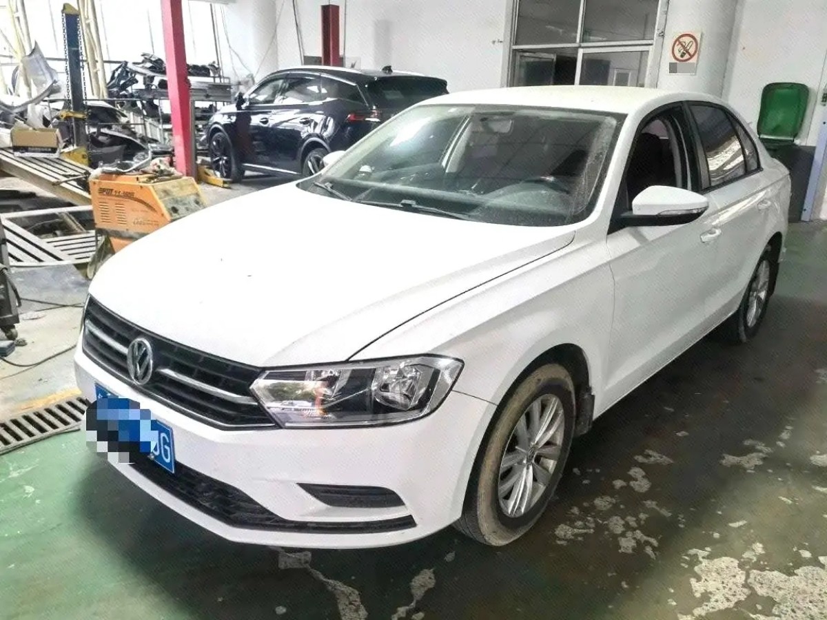 Volkswagen Bora 2018 car image 