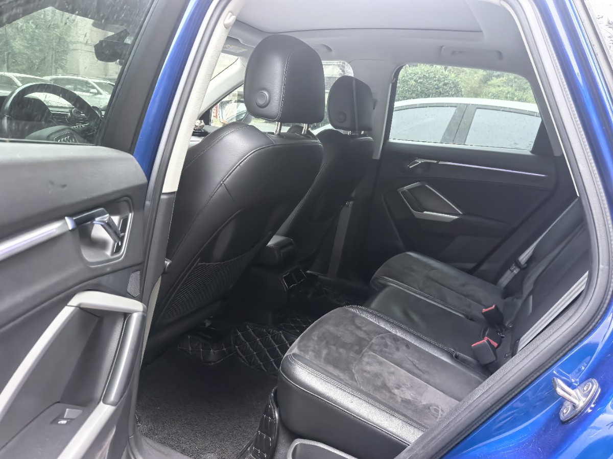 Audi Q3 2019 #3 Audi Q3 2019 car image #3