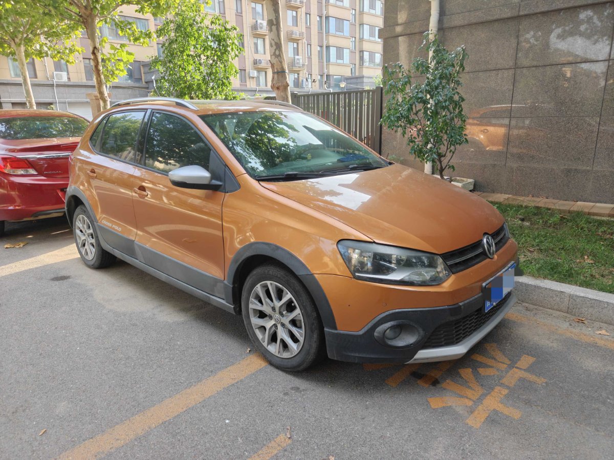 Volkswagen Polo 2014 #3 Volkswagen Polo 2014 car image #3
