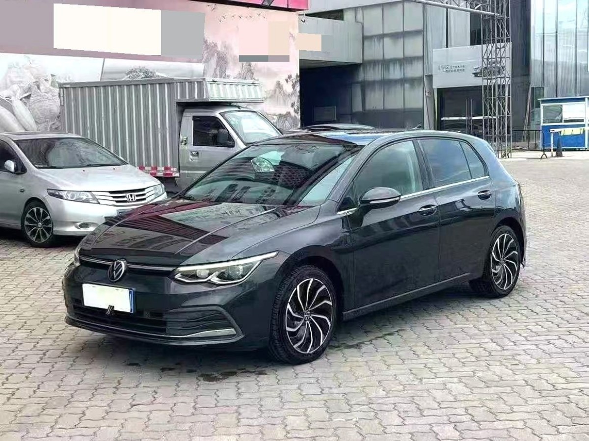 Volkswagen Golf 2021 car image 