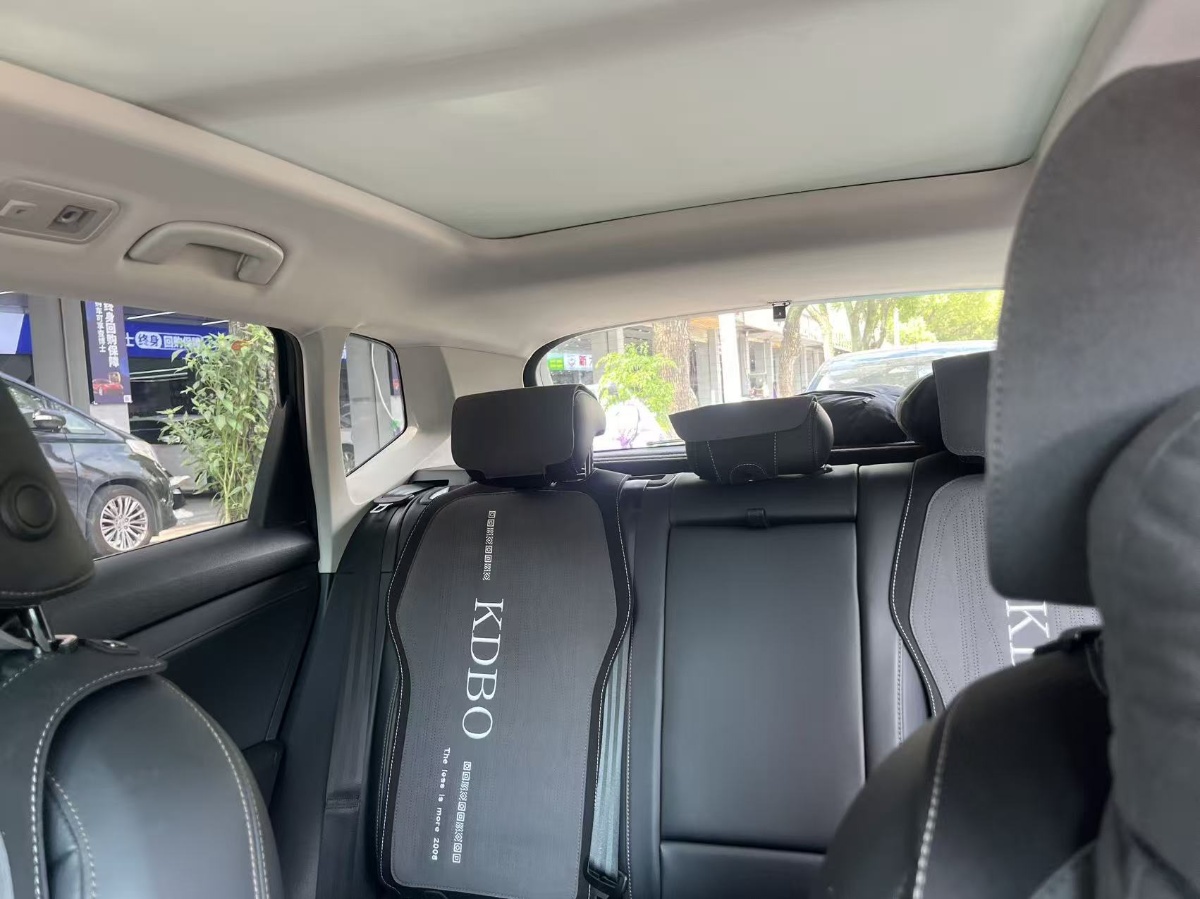 Volkswagen Tharu 2021 car image #3