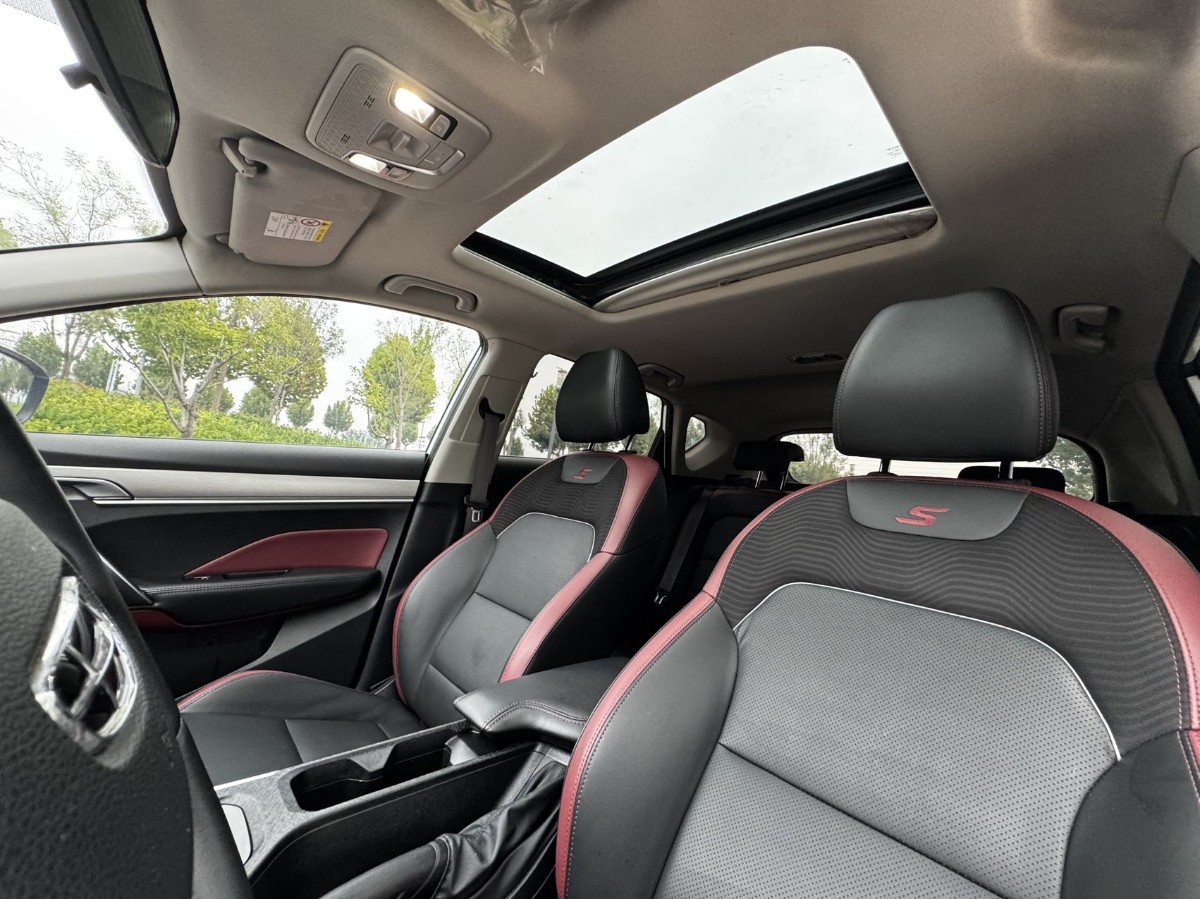 GEELY Coolray 2022 #8 GEELY Coolray 2022 car image #8