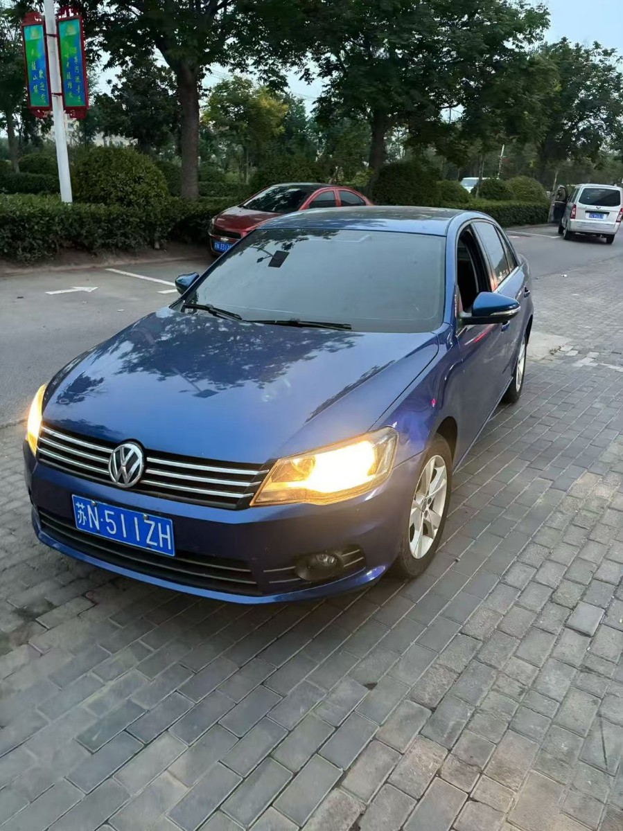 Volkswagen Bora 2014 Volkswagen Bora 2014 car image