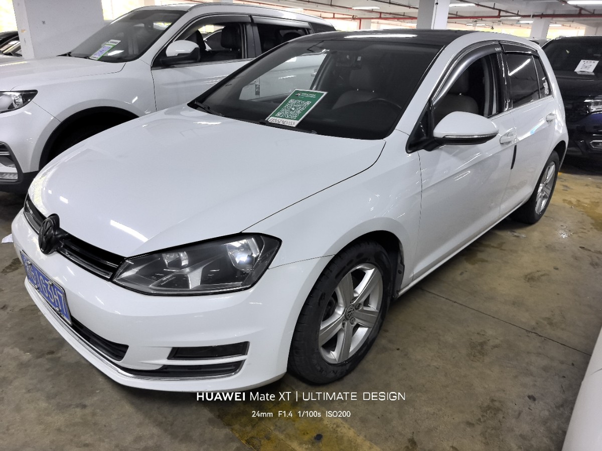 Volkswagen Golf 2015 Volkswagen Golf 2015 car image