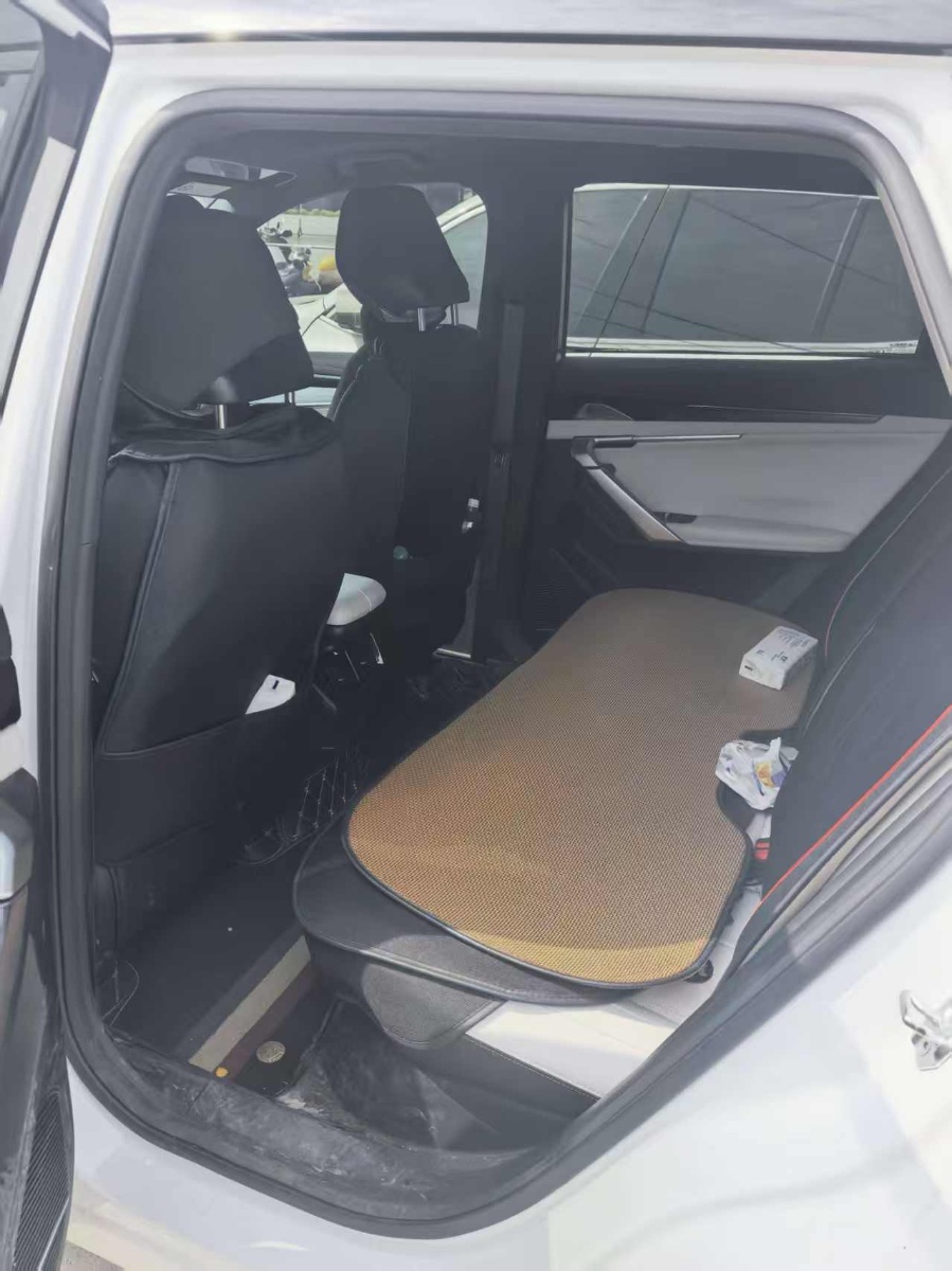 GEELY Boyue L 2024 car image #4