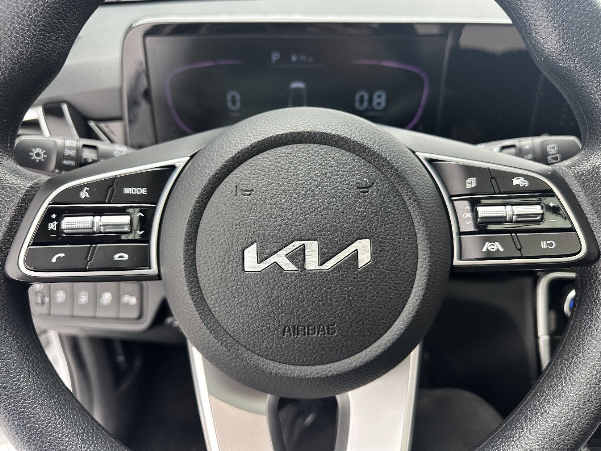 Kia Seltos 2023 #13 Kia Seltos 2023 car image #13