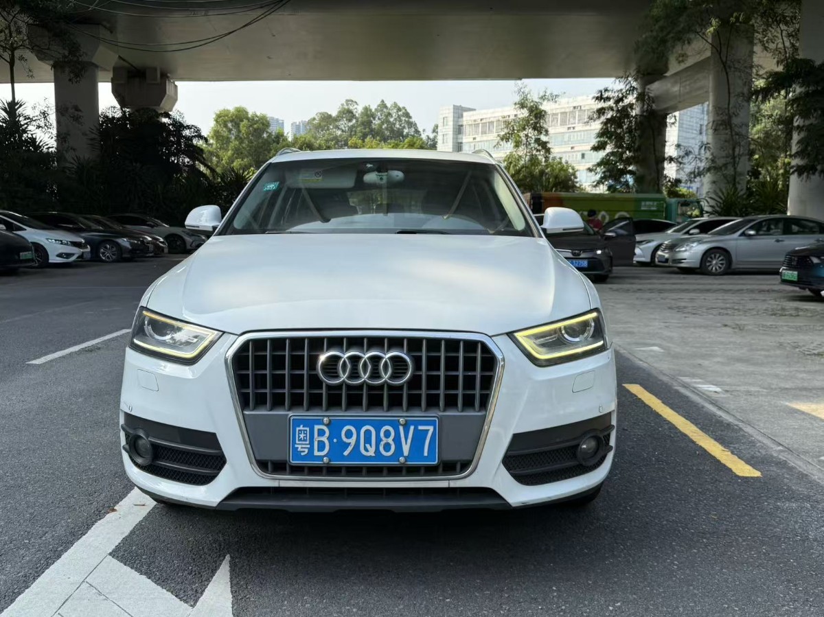 Audi Q3 2015 #2 Audi Q3 2015 car image #2