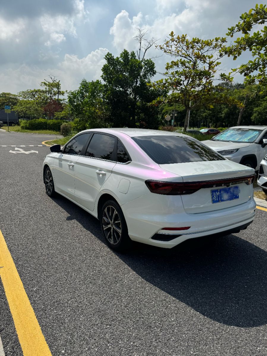 GEELY Emgrand 2021 car image #6