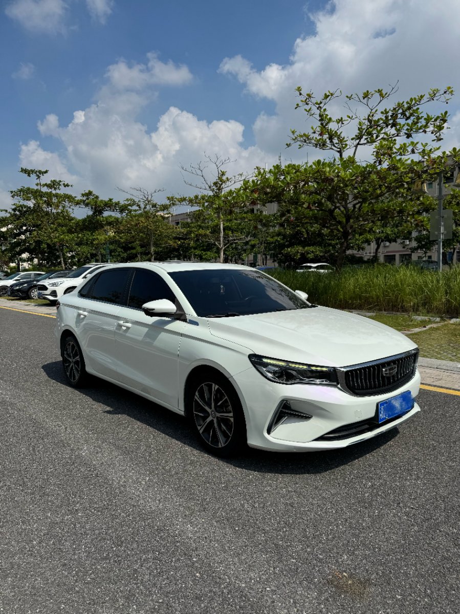 GEELY Emgrand 2021 car image #3