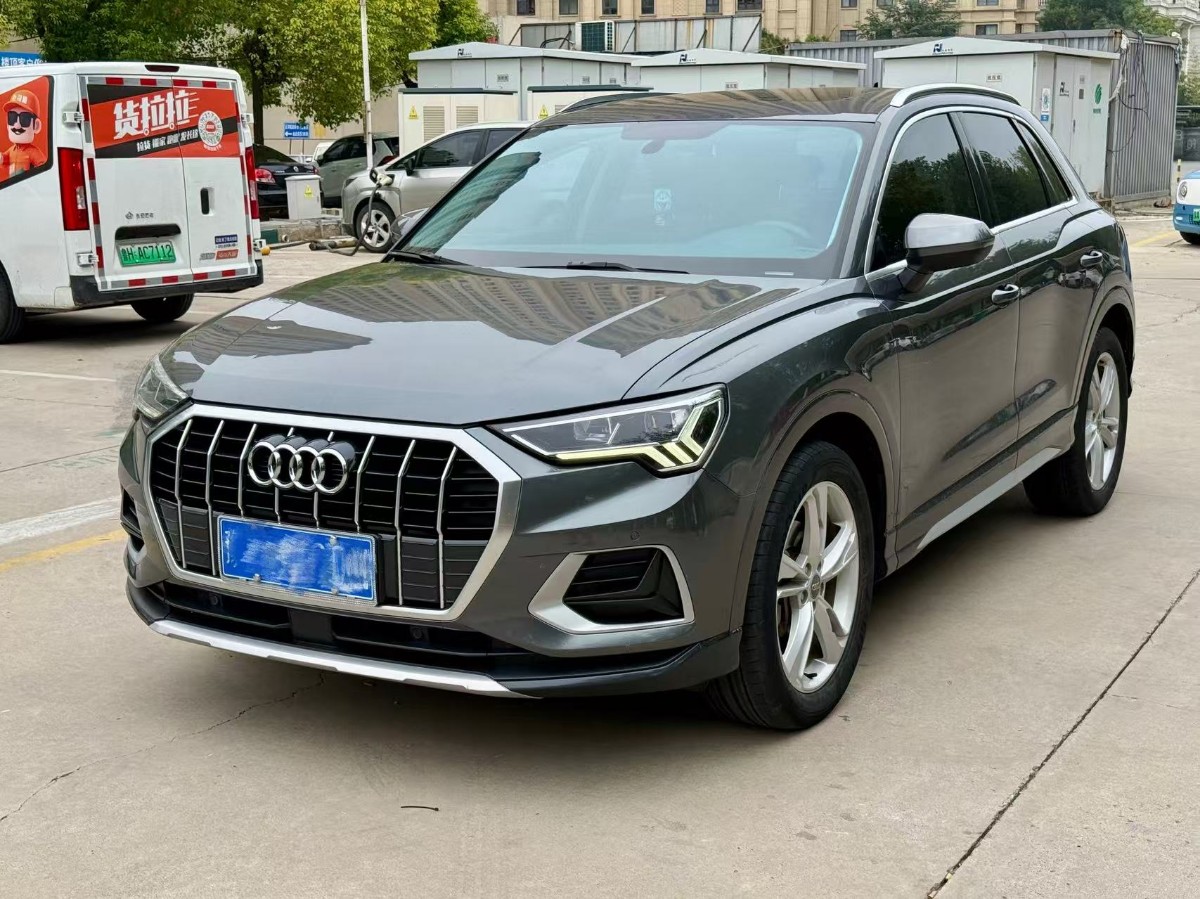 Audi Q3 2020 car image 