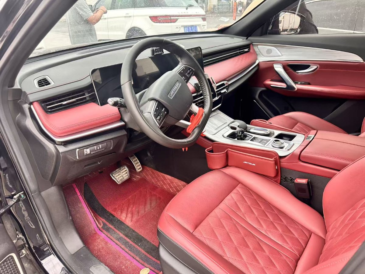 Jetour X70 PLUS 2023 #4 Jetour X70 PLUS 2023 car image #4