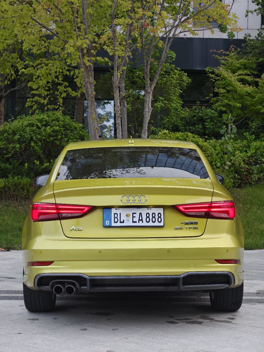Audi A3 2017 car image #8