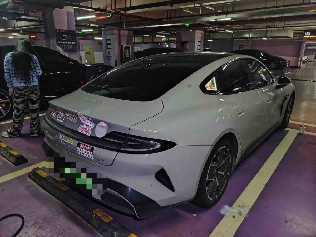 MI SU7 2025 car image #5