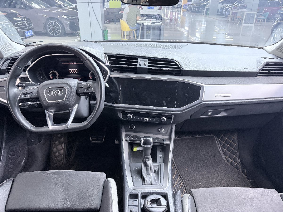 Audi Q3 2022 #4 Audi Q3 2022 immagine di auto #4