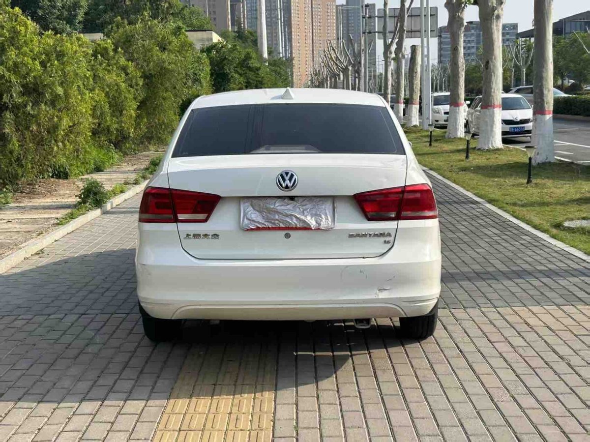 Volkswagen Santana 2015 car image #4