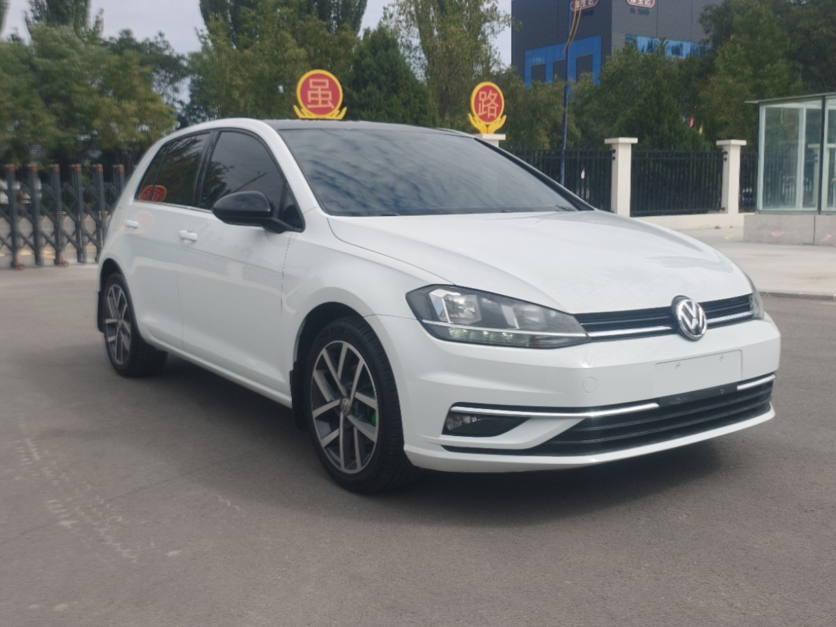 Volkswagen Golf 2020 #3 Volkswagen Golf 2020 car image #3