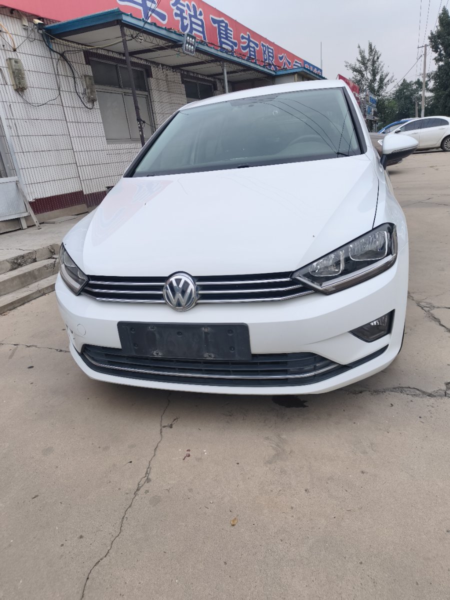 Volkswagen Golf Sportsvan 2018 car image #2