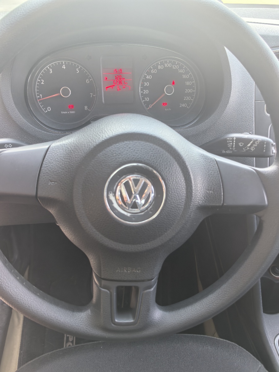 Volkswagen Polo 2012 #6 Volkswagen Polo 2012 car image #6
