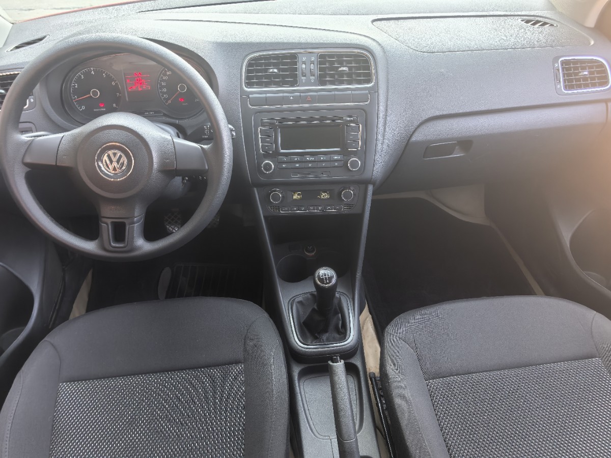 Volkswagen Polo 2012 #8 Volkswagen Polo 2012 car image #8