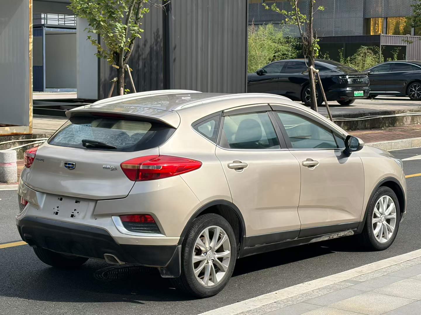 GEELY Emgrand GS 2017 #8 GEELY Emgrand GS 2017 car image #8