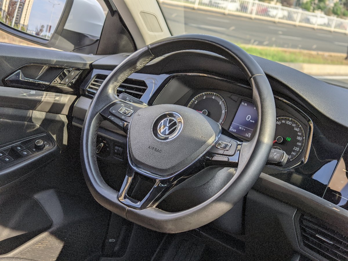 Volkswagen Bora 2020 car image #5
