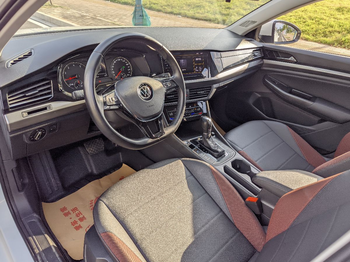 Volkswagen Bora 2020 car image #9