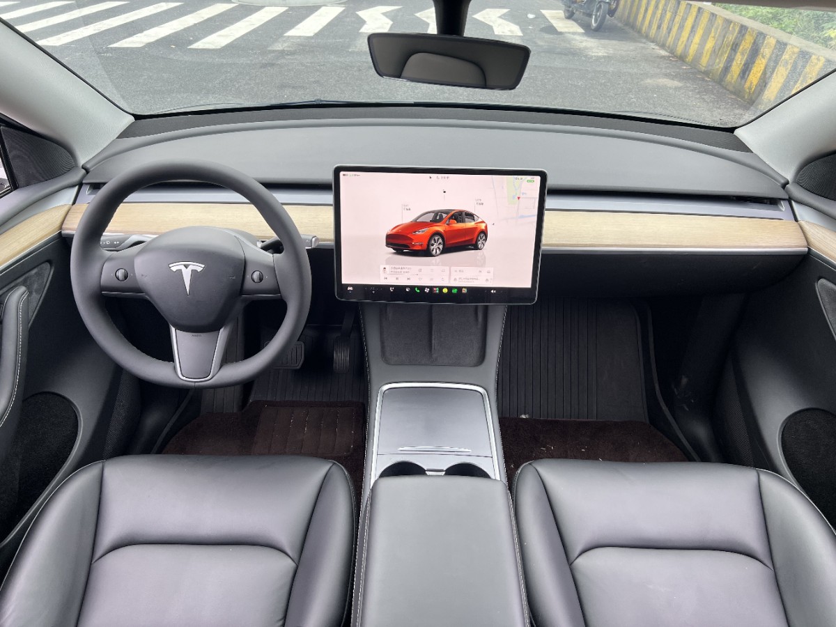 Tesla Model Y 2022 #11 Tesla Model Y 2022 car image #11