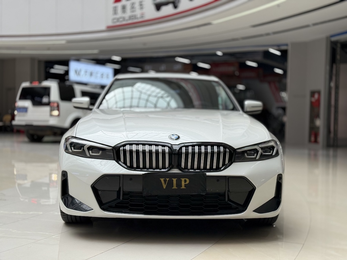 BMW 3 Series 2023 #2 BMW 3 Series 2023 car image #2