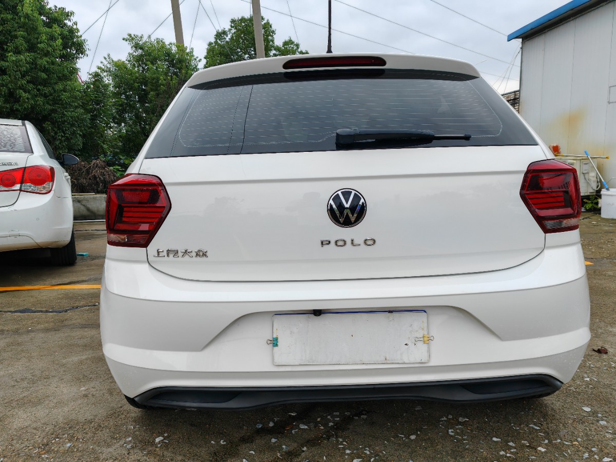 Volkswagen Polo 2021 car image #4