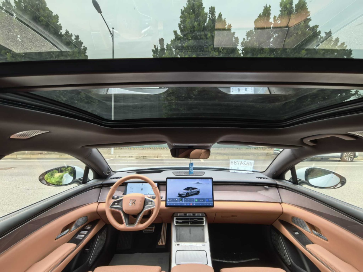 BYD HanL 2025 car image #6