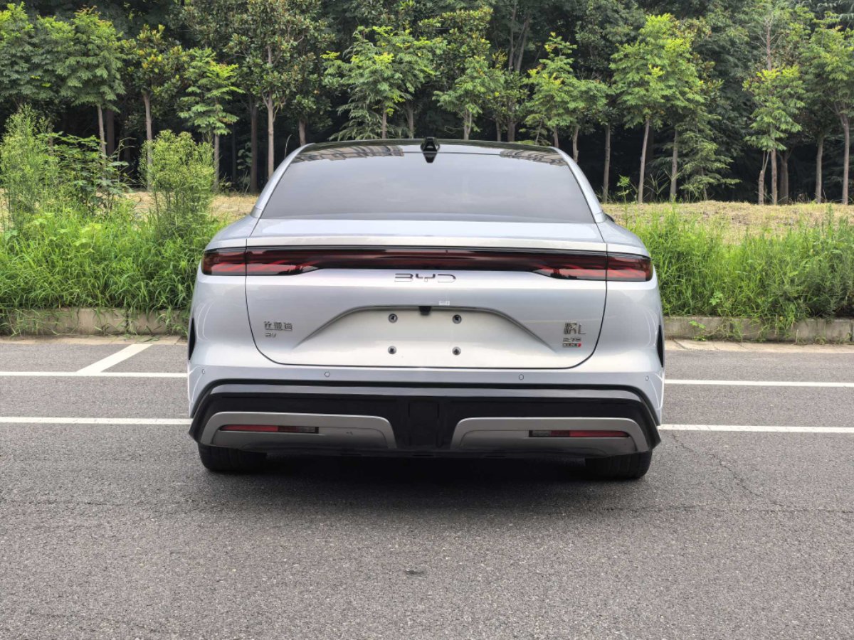 BYD HanL 2025 car image #11