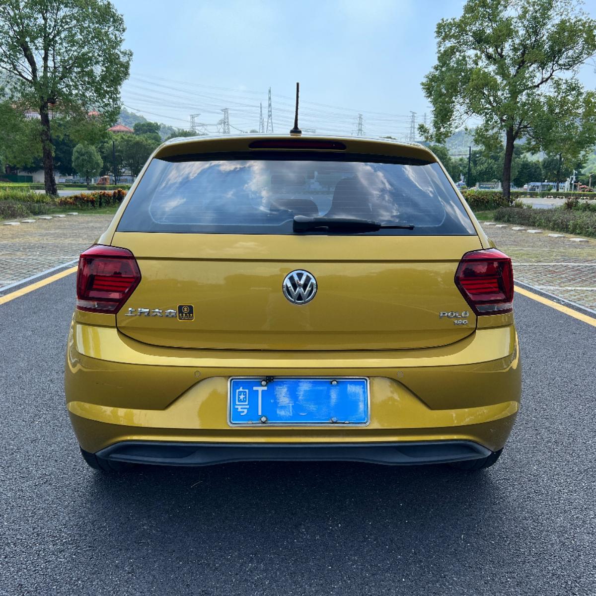 Volkswagen Polo 2021 car image #5