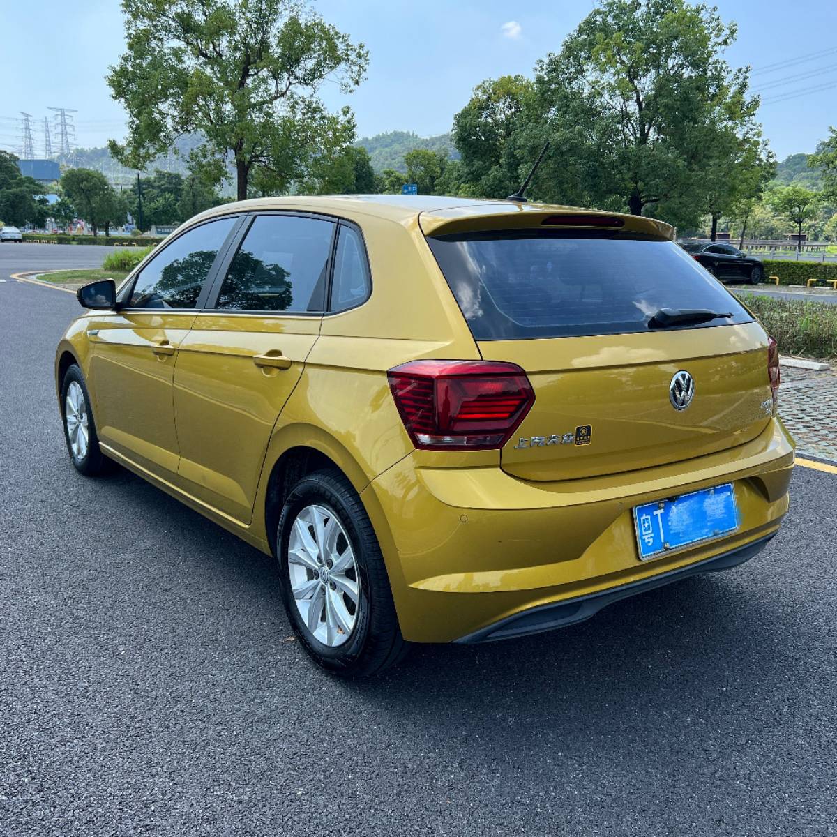 Volkswagen Polo 2021 car image #4