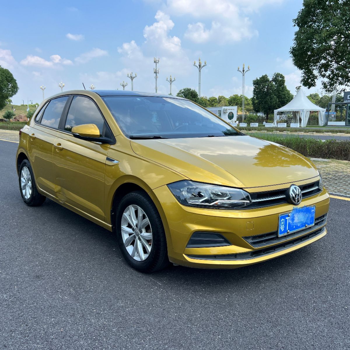 Volkswagen Polo 2021 car image #3