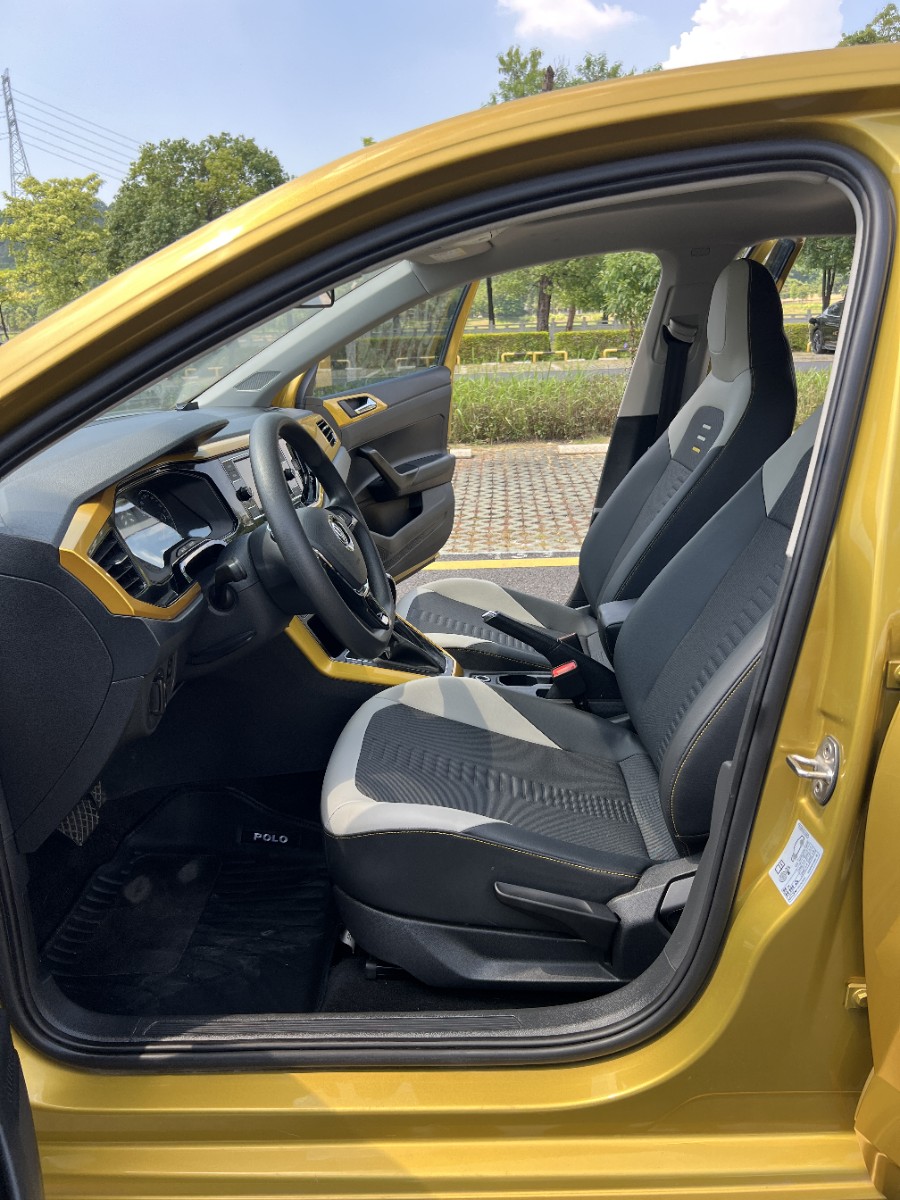 Volkswagen Polo 2021 car image #8