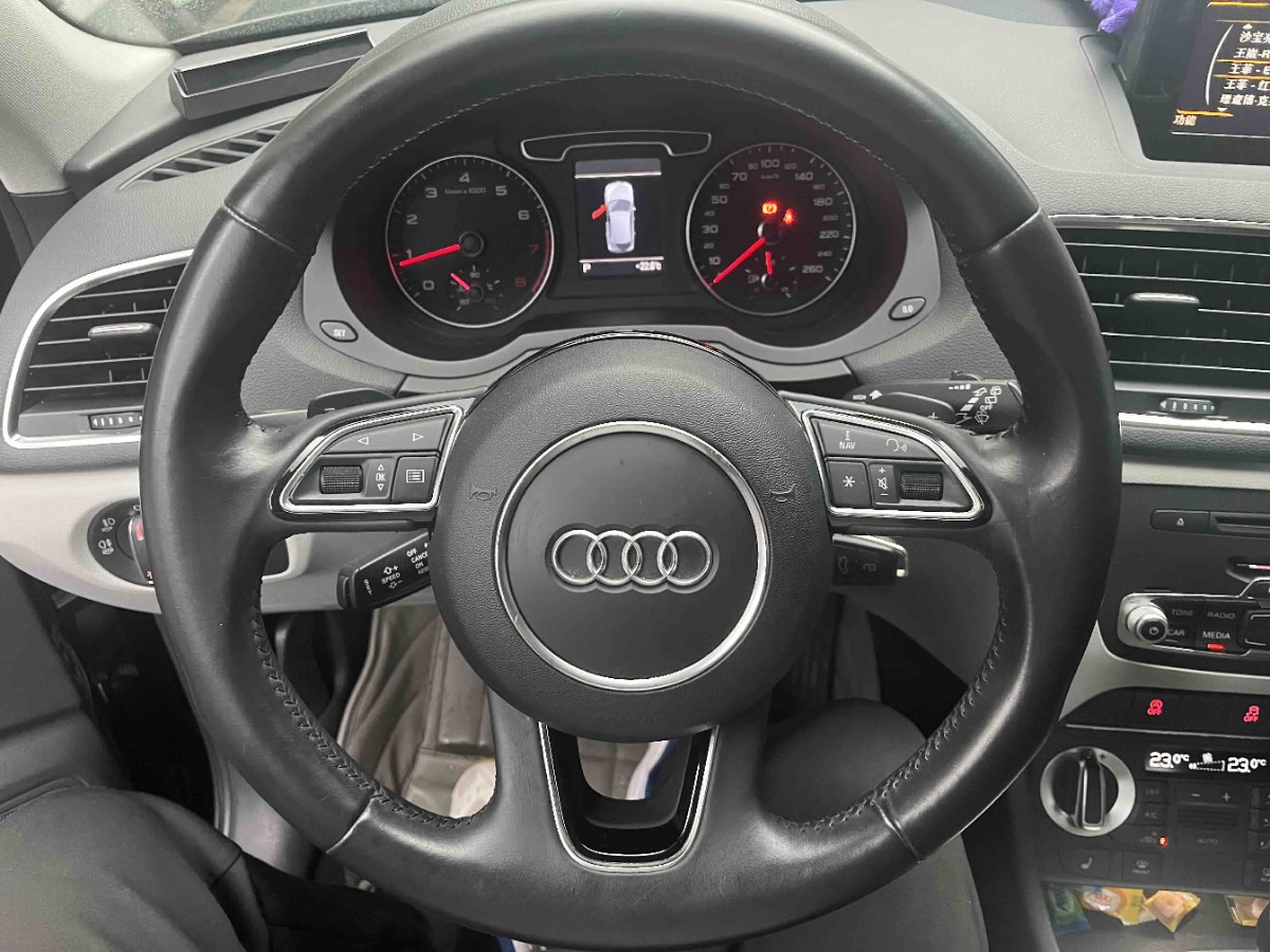 Audi Q3 2013 #4 Audi Q3 2013 car image #4