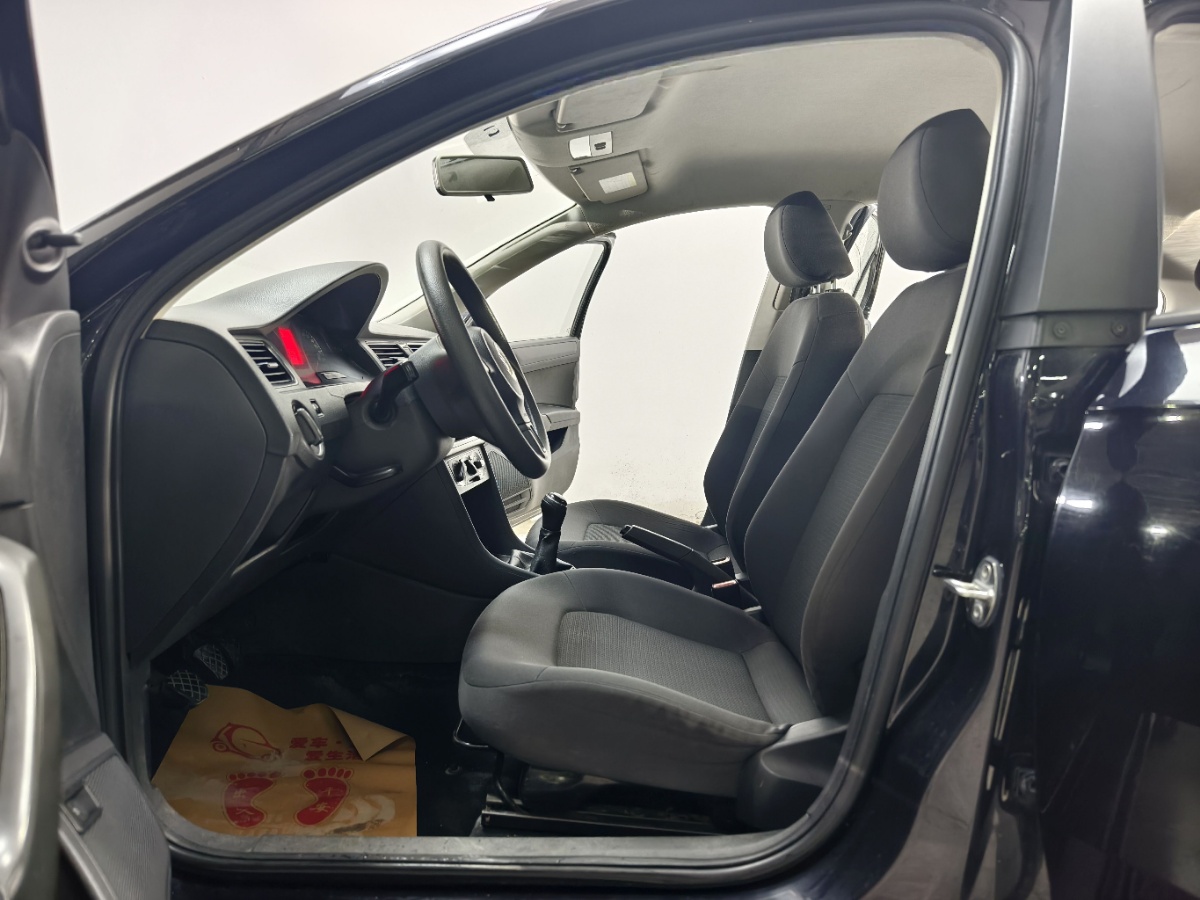 Volkswagen Santana 2015 #8 Volkswagen Santana 2015 car image #8