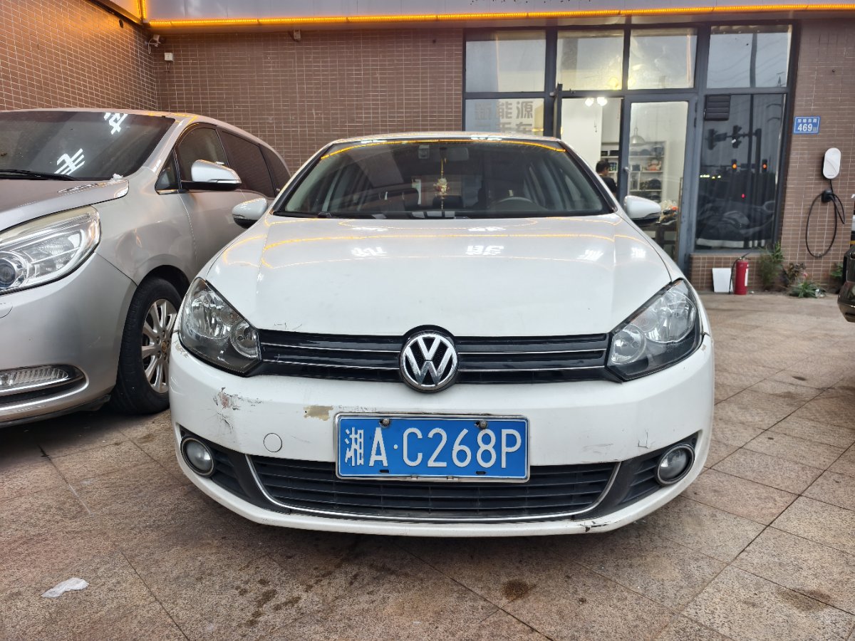 Volkswagen Golf 2013 immagine di auto #2