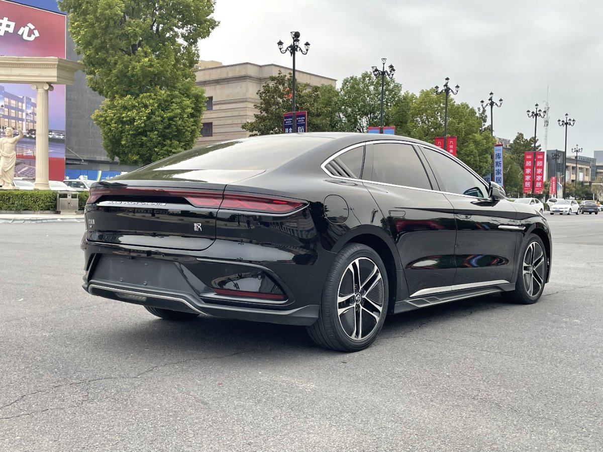 BYD Han 2023 car image #10