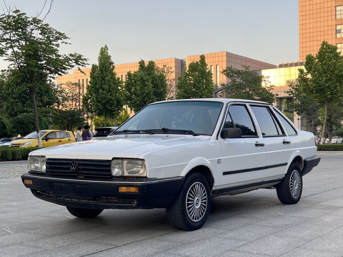 Volkswagen Santana Classic 2013 car image 
