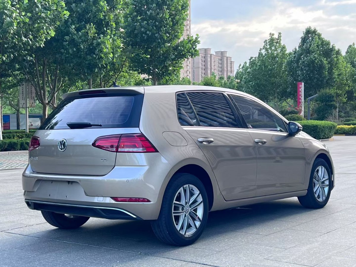 Volkswagen Golf 2019 #4 Volkswagen Golf 2019 car image #4