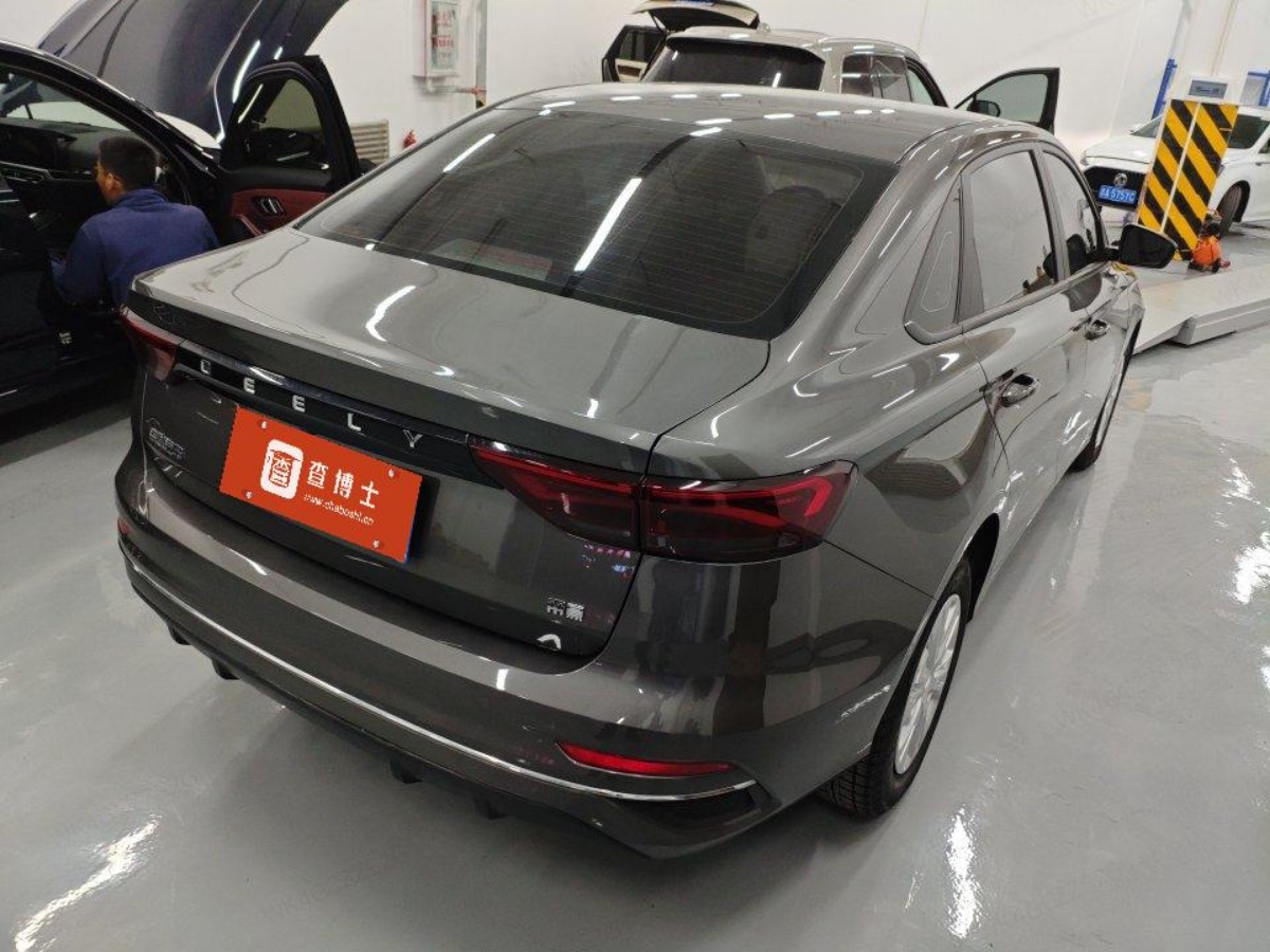 GEELY Emgrand 2025 #7 GEELY Emgrand 2025 car image #7
