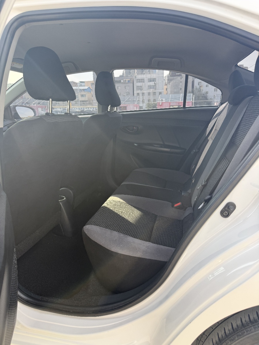 Toyota Vios 2021 car image #5