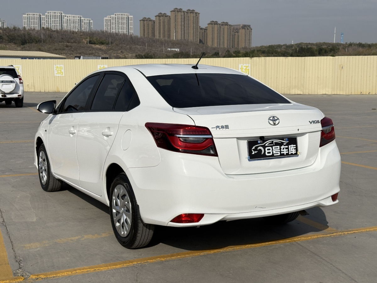 Toyota Vios 2021 car image #9
