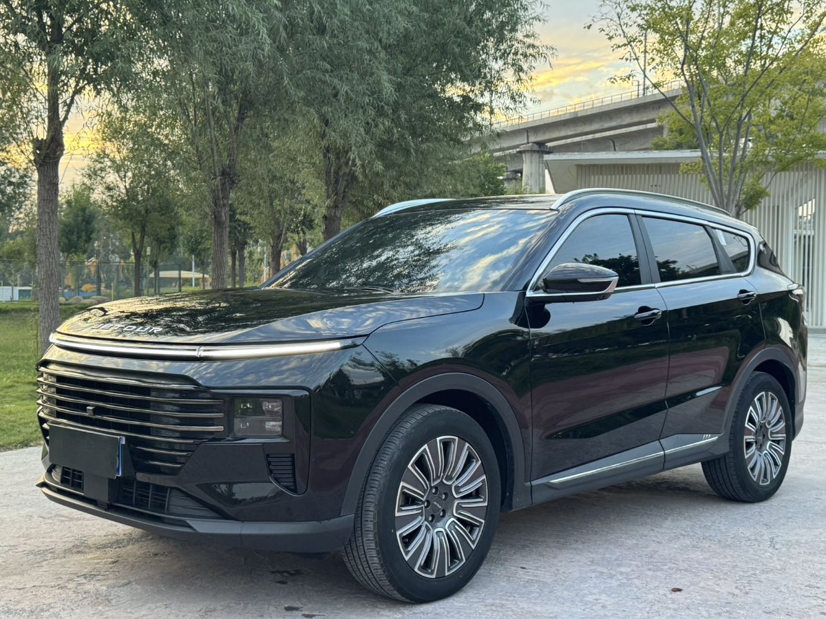 Jetour X70 PLUS 2024 car image 